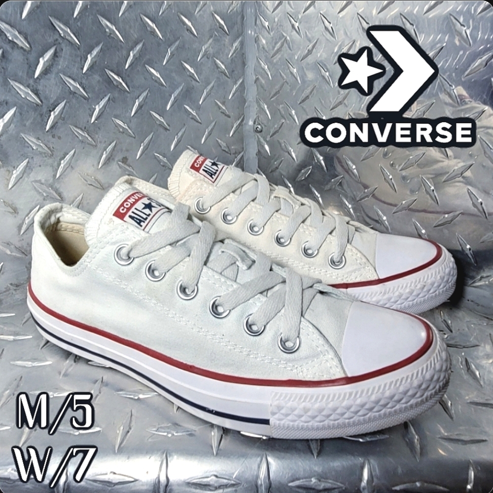 Converse Low-Top Chuck Taylors